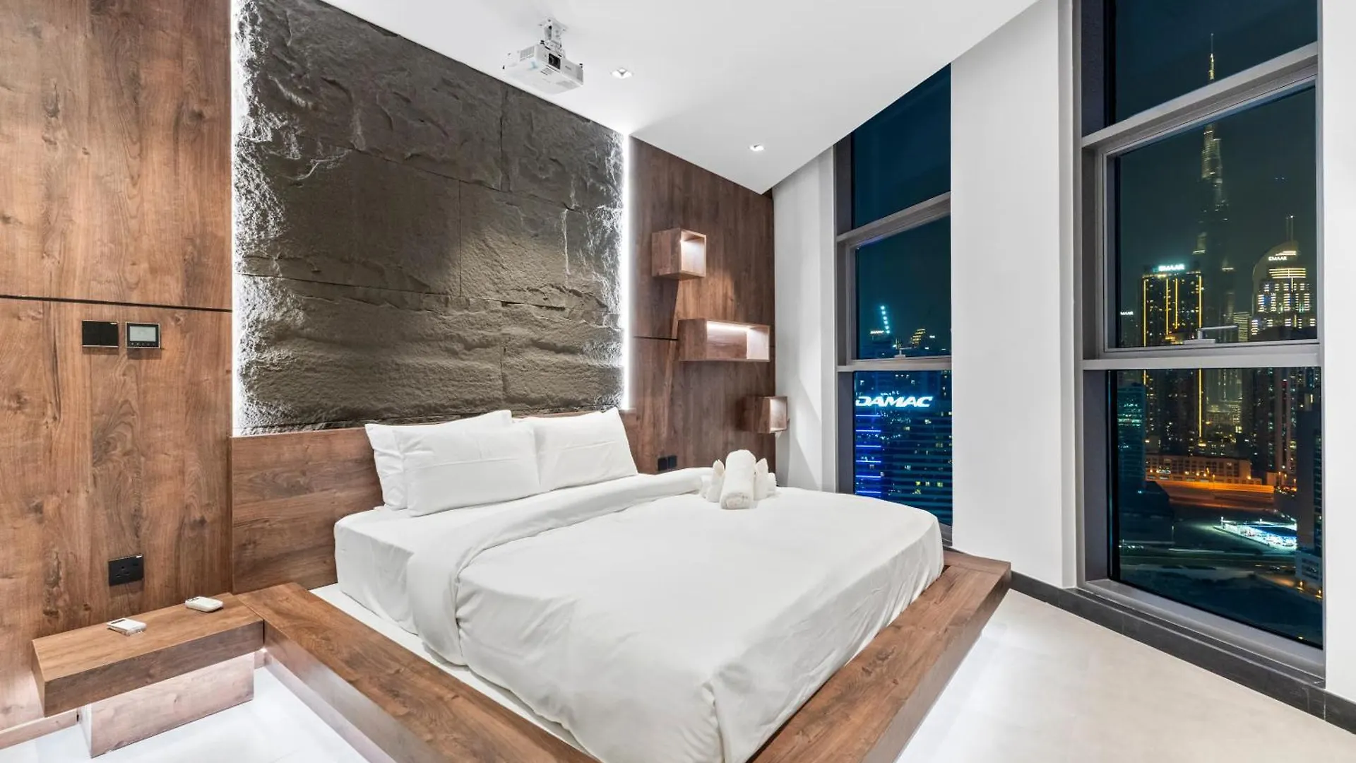 15 Northside - Brand New Full Burj View - 1Br Apartment Dubai