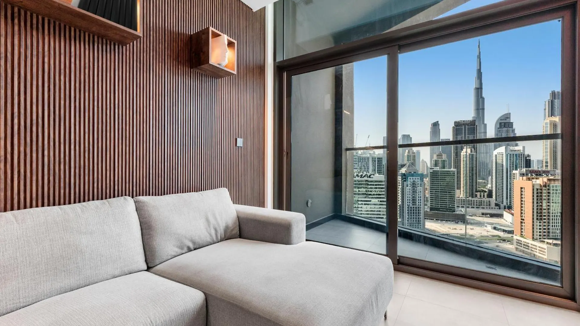 15 Northside - Brand New Full Burj View - 1Br Apartment Dubai